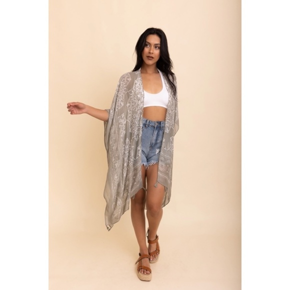 Olive Gray Mandala Printed Tassel Open Kimono Coverup Casual Wrap One Size - Picture 2 of 4